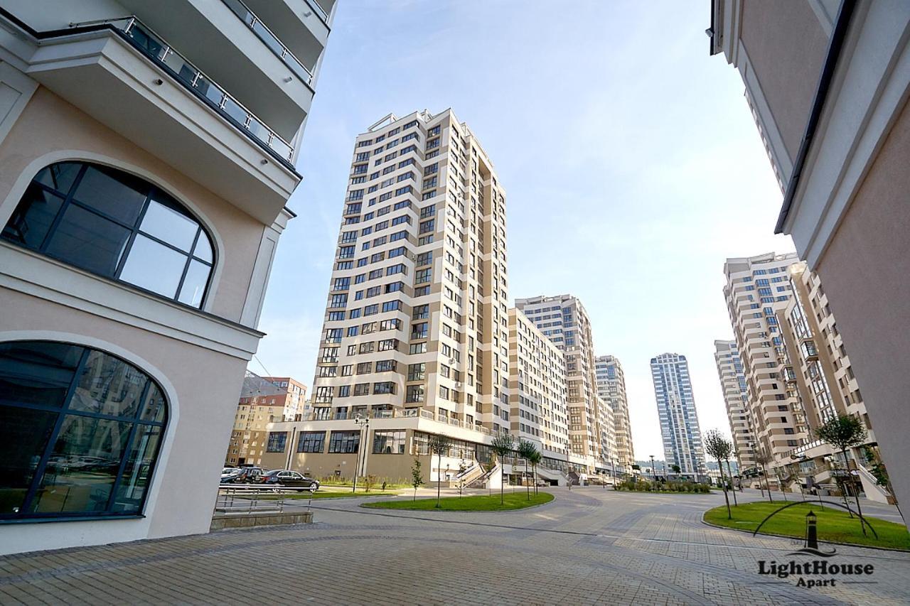 Lighthouse Apart Гойя Apartment Минск Екстериор снимка